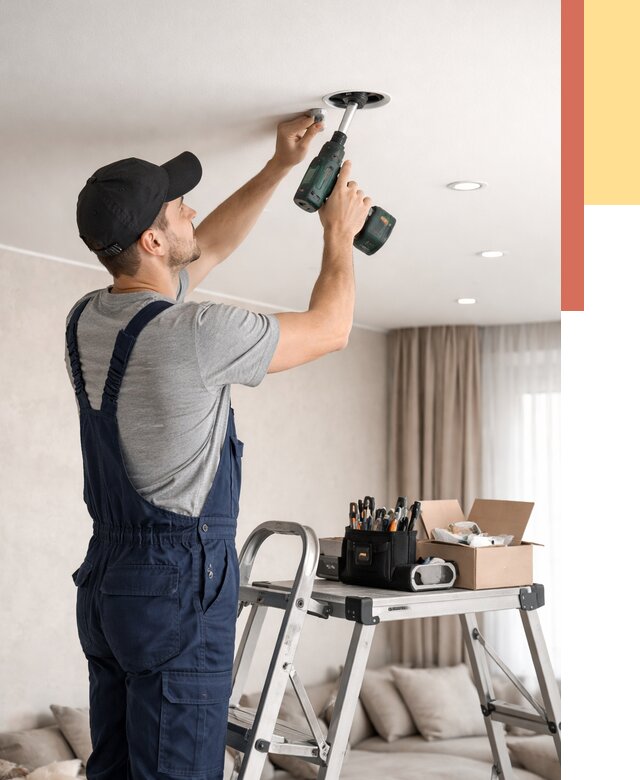 Установка и монтаж точечных светильников в натяжной потолок в Малоярославце от 1862 руб. | ОТДЕЛОЧНИК-Млр